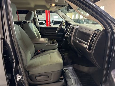 Used 2014 RAM 1500 Express image 34