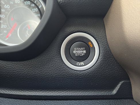 Used 2022 RAM 1500 Laramie RWD image 17