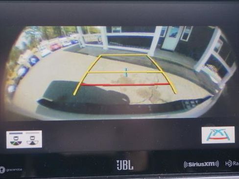 Used 2021 Toyota Tacoma Limited image 29