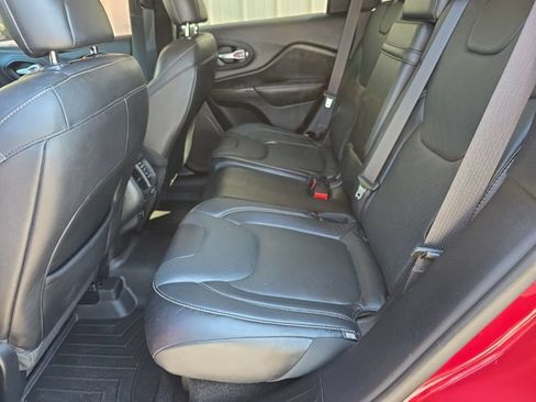 Used 2014 Jeep Cherokee Limited w/ Technology Group AWD/4WD image 21