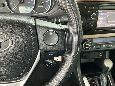 Used 2016 Toyota Corolla LE FWD image 20