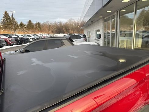 Used 2022 GMC Sierra 1500 AT4 w/ AT4 Premium Package image 14