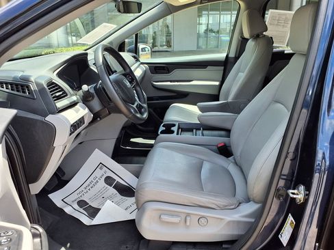 Used 2019 Honda Odyssey EX-L image 17