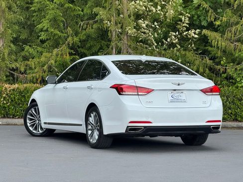 Used 2017 Genesis G80 3.8 AWD/4WD image 5