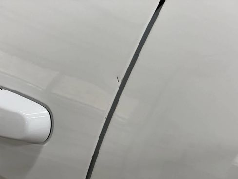 Used 2023 Chevrolet Malibu LT image 35