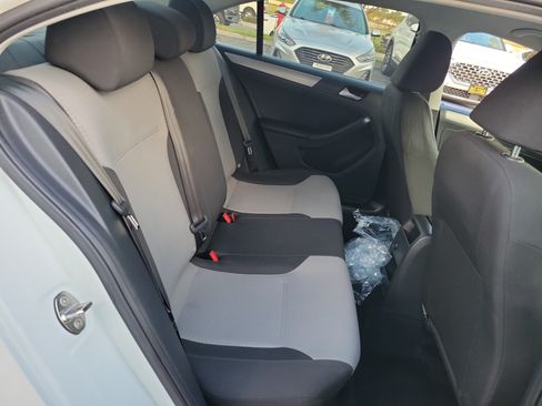 Used 2017 Volkswagen Jetta S FWD image 24