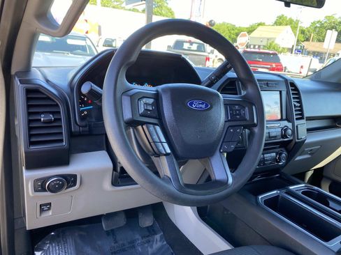 Used 2018 Ford F150 XL w/ Equipment Group 101A Mid AWD/4WD image 14