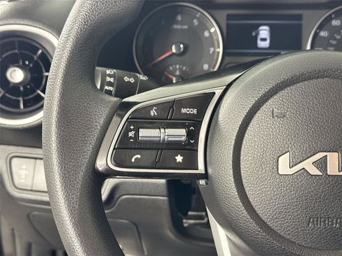 Used 2024 Kia Forte LXS image 17