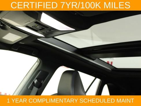 Used 2024 Toyota RAV4 XSE AWD/4WD image 28