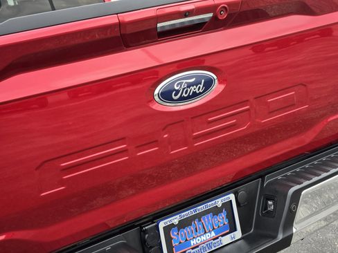 Used 2022 Ford F150 XLT w/ Equipment Group 302A High image 12