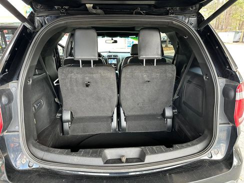 Used 2017 Ford Explorer Sport w/ Equipment Group 401A image 40