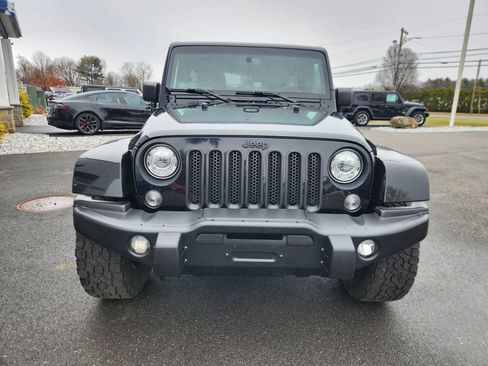 Used 2017 Jeep Wrangler Unlimited Sahara AWD/4WD image 29
