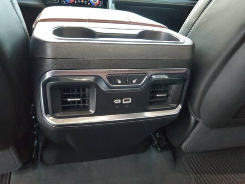Used 2024 GMC Sierra 1500 Denali Ultimate AWD/4WD image 16