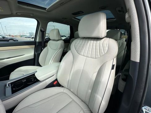 Used 2024 Hyundai Palisade Limited AWD/4WD image 27