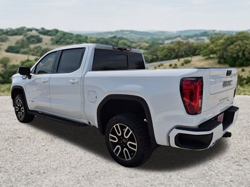 Used 2025 GMC Sierra 1500 AT4 w/ AT4 Premium Package AWD/4WD image 7