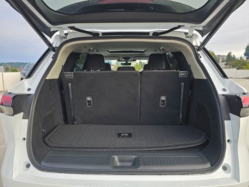 New 2026 INFINITI QX60 Luxe w/ Cargo Package image 25