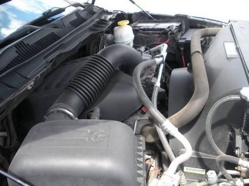 Used 2017 RAM 1500 Limited AWD/4WD image 25