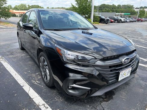 Used 2024 Subaru Legacy Limited AWD/4WD image 3