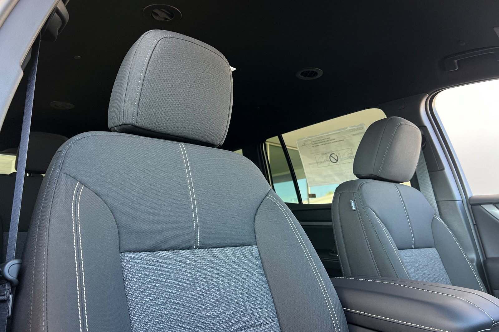 New 2026 GMC Acadia Elevation w/ Black Edition FWD image 19
