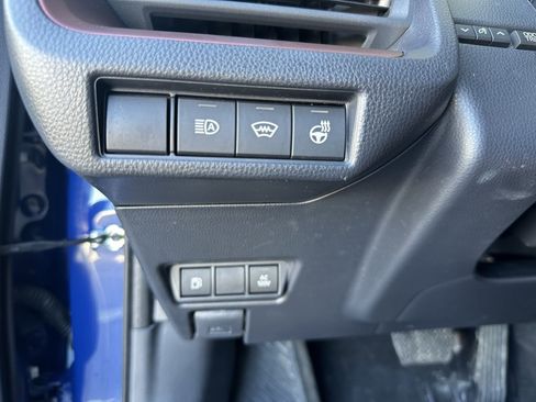 Used 2024 Toyota Prius Prime SE image 32