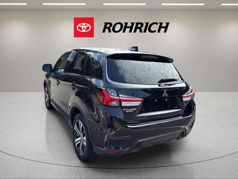 Used 2024 Mitsubishi Outlander Sport ES AWD/4WD image 8