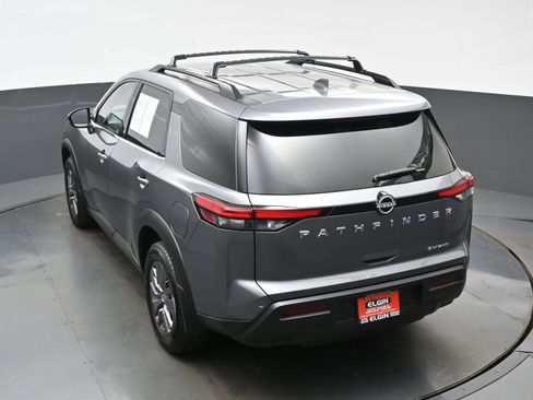 Used 2023 Nissan Pathfinder SV AWD/4WD image 37