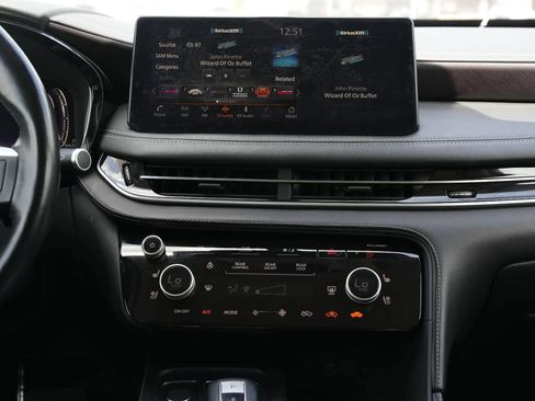 Certified 2023 INFINITI QX60 Sensory w/ Vision Package image 13