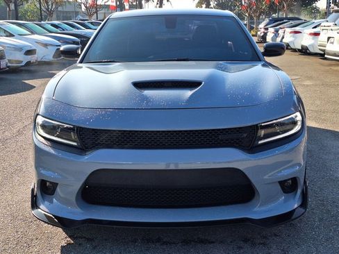 Used 2022 Dodge Charger R/T w/ Driver Convenience Group image 2