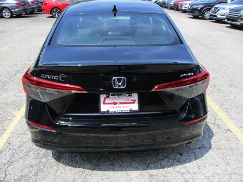 Used 2023 Honda Civic Sport image 18