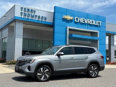 Used 2025 Volkswagen Atlas SE