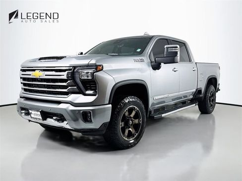 Used 2024 Chevrolet Silverado 3500 High Country w/ High Country Premium Package AWD/4WD image 1