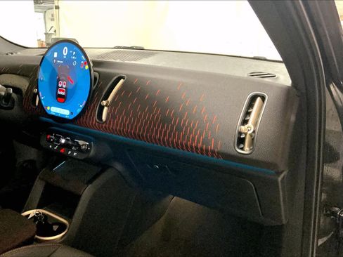 Certified 2025 MINI Cooper Countryman John Cooper Works AWD/4WD image 18