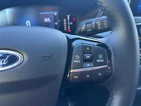 Used 2024 Ford Escape Active image 18