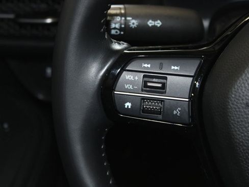 Used 2025 Honda HR-V EX-L image 19