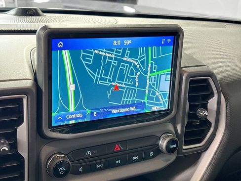 Used 2022 Ford Bronco Sport Outer Banks w/ Tech Package AWD/4WD image 16