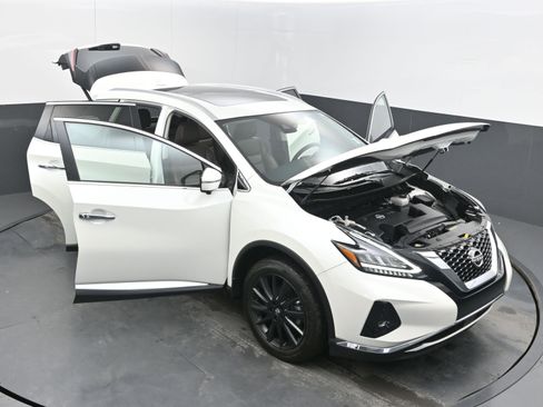 Used 2024 Nissan Murano Platinum w/ Cargo Package image 38