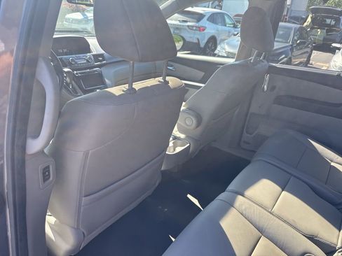 Used 2014 Honda Odyssey EX-L image 12