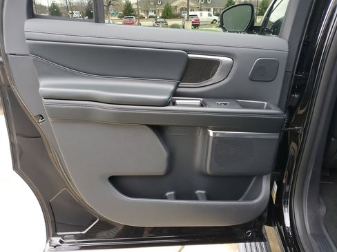 New 2025 Ford Expedition Max Platinum w/ Stealth Performance Package image 8