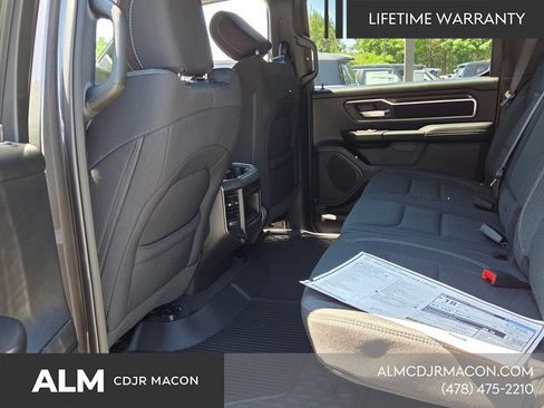 New 2026 RAM 1500 Big Horn w/ Night Edition AWD/4WD image 8