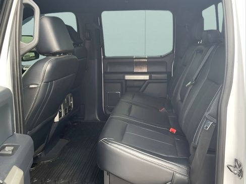 Used 2022 Ford F250 Lariat w/ Lariat Value Package AWD/4WD image 13