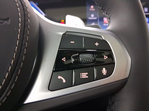 New 2026 BMW X6 xDrive40i image 21