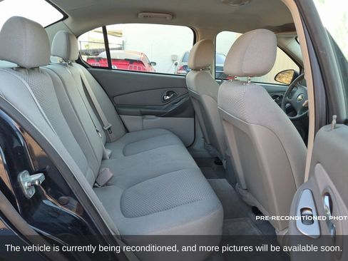 Used 2007 Chevrolet Malibu LS FWD image 15