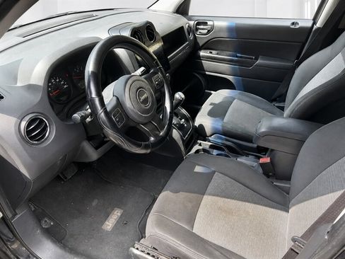 Used 2012 Jeep Compass Sport AWD/4WD image 8