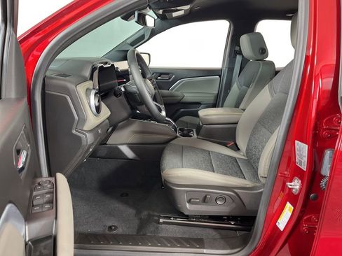 Certified 2024 Chevrolet Colorado ZR2 w/ Technology Package image 25