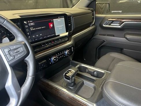 Used 2024 GMC Sierra 1500 Elevation AWD/4WD image 29