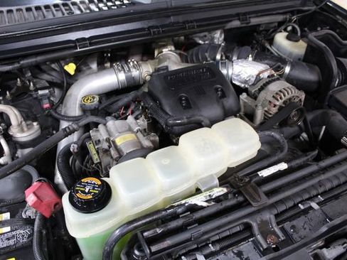 Used 2000 Ford F250 Lariat image 25