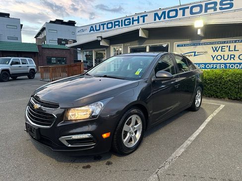 Used 2015 Chevrolet Cruze LT w/ Sun And Sound Package FWD image 1
