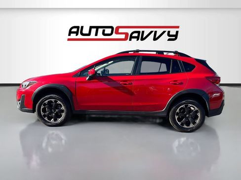 Used 2023 Subaru Crosstrek 2.0i Premium image 4