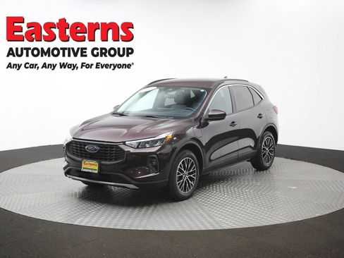 Used 2023 Ford Escape SE FWD image 56