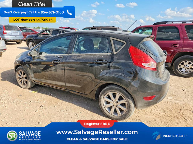 Used 2013 Ford Fiesta SE FWD image 3